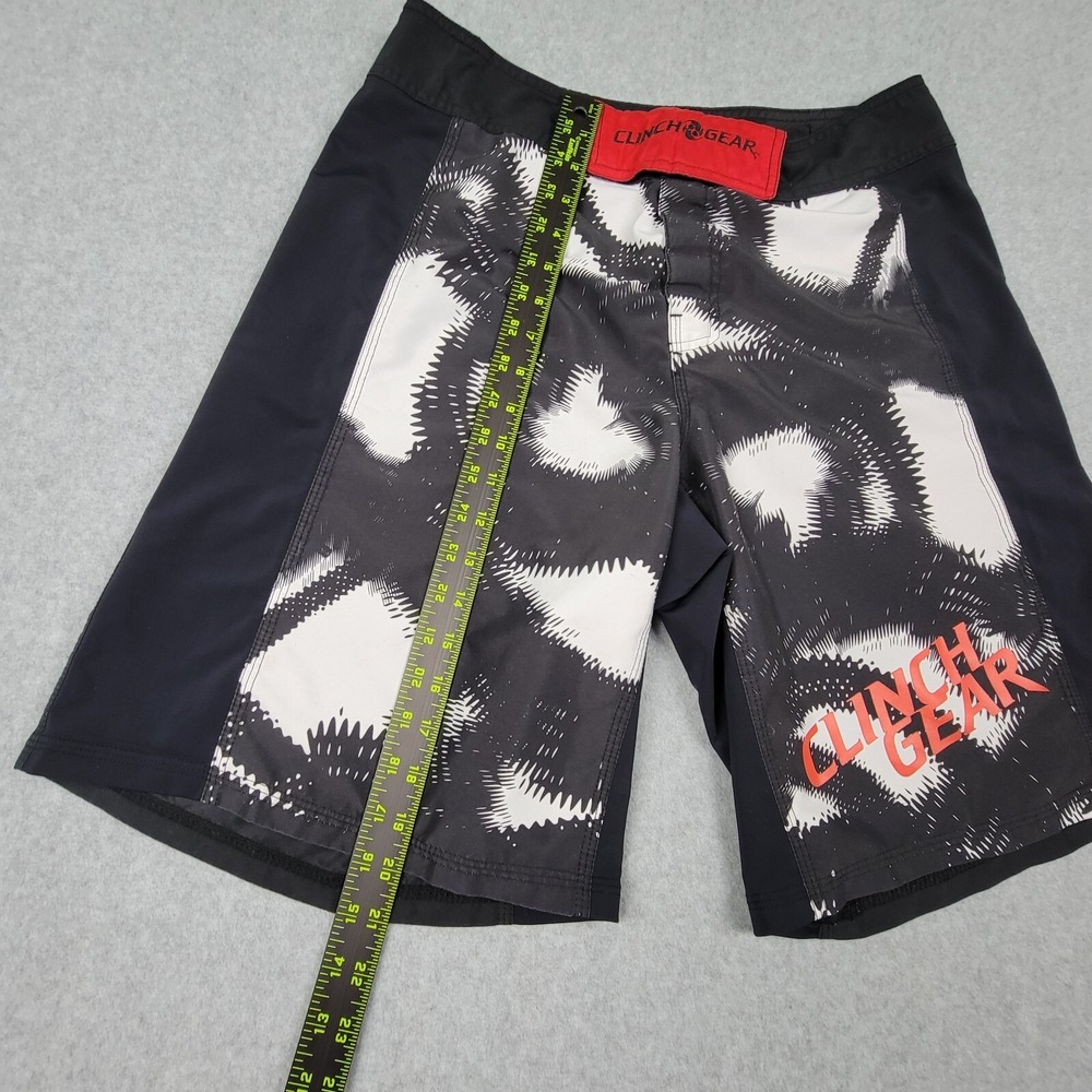 Clinch Gear MMA Shorts Men's 32 Black Red White Wrestling Jiu Jitsu - Picture 4 of 8